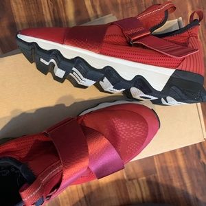 Sorel Shoes Kinetic Sneaker Red